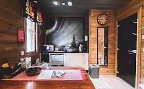 Cozy Guesthouse With Sauna, Private Entrance
